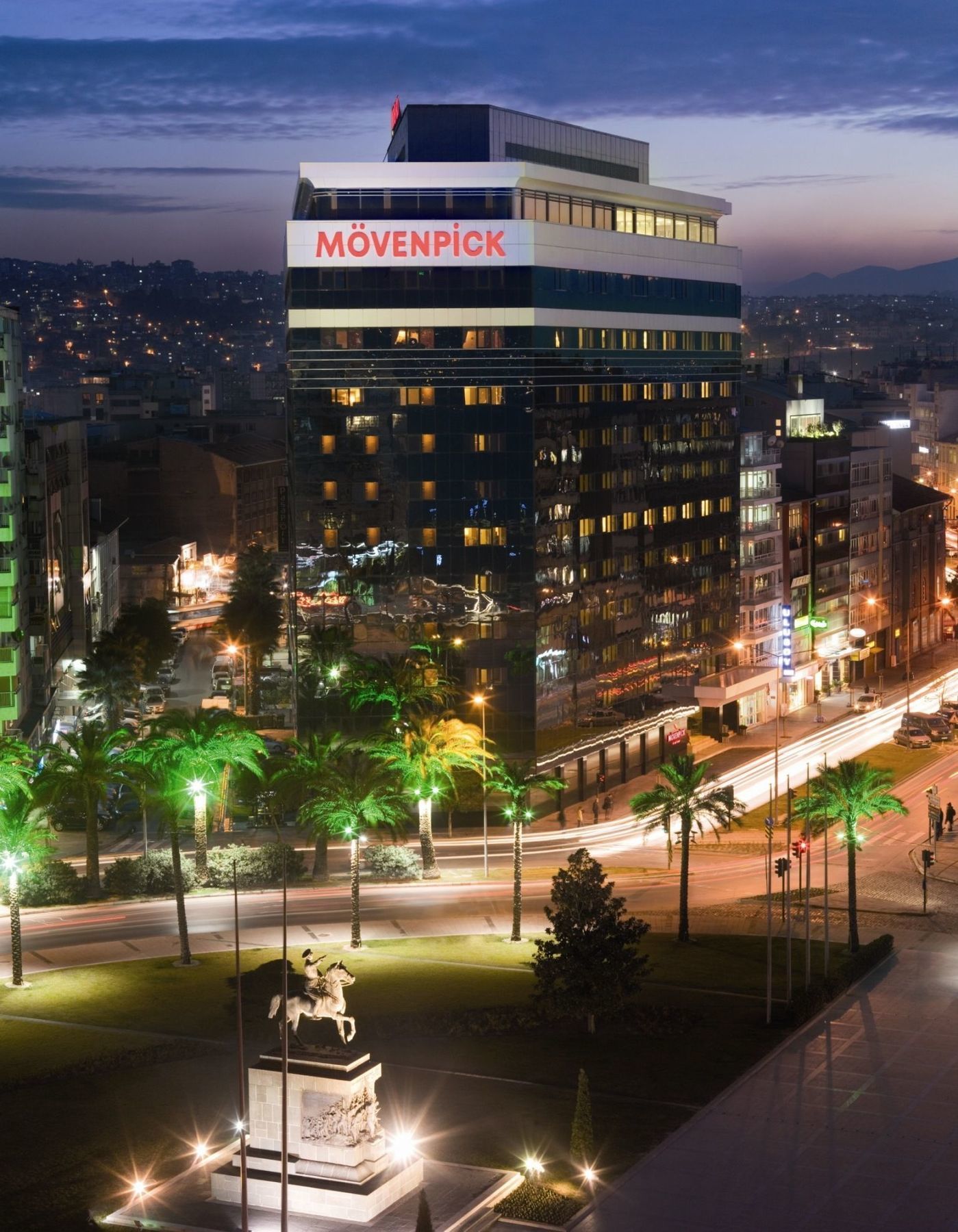 Mövenpick Hotel İzmir
