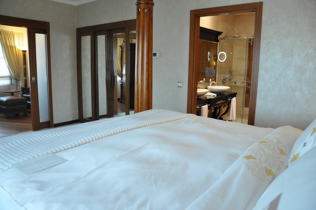 Mövenpick Hotel İzmir