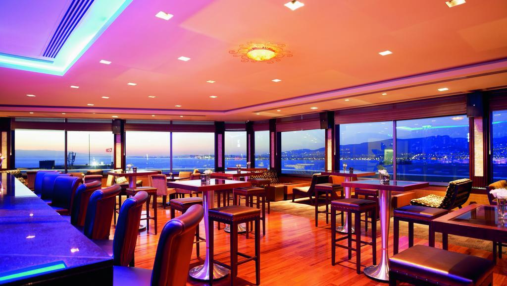 Mövenpick 5* İzmir